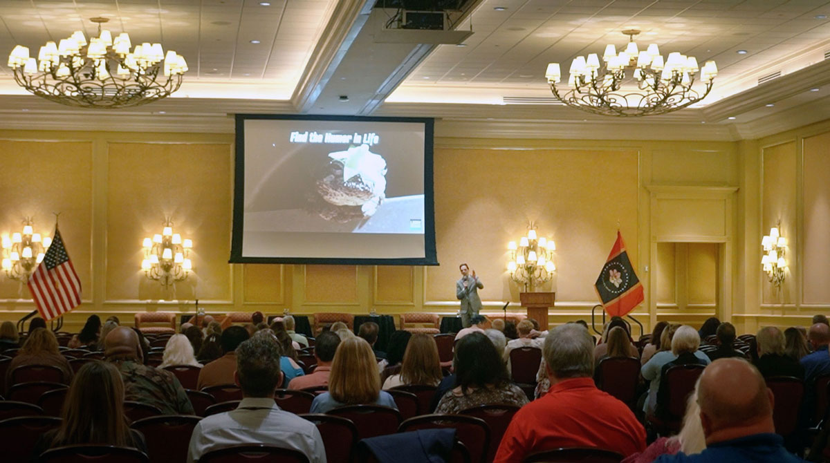 Motivational keynote speaker Larry Weaver presenting at Beau Rivage Resort & Casino in Biloxi, Mississippi